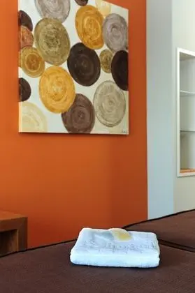 Büyük Yataklı Tek Kişilik Oda