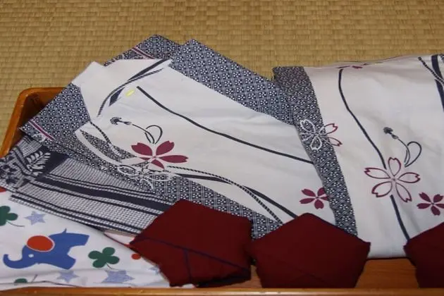 Traditional Oda, Göl Manzaralı (Japanese Style)