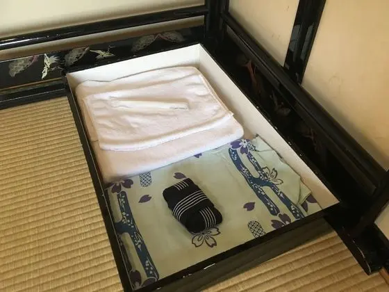 Traditional Oda, Sigara İçilebilir, Ortak Banyo (Japanese-Style)