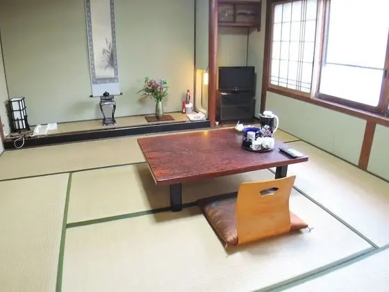 Traditional Oda, Ortak Banyo (Japanese-style Room for 3 Guests)