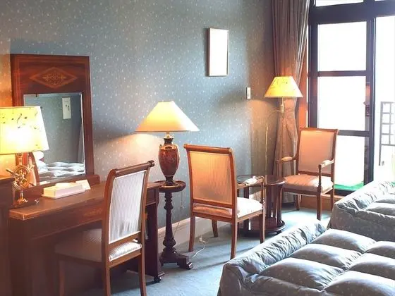 Üç Kişilik Oda, Sigara İçilebilir, Dağ Manzaralı