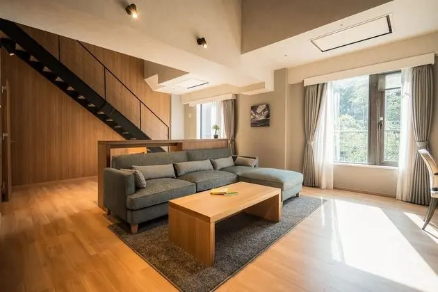 Çatı Katı (Loft)
