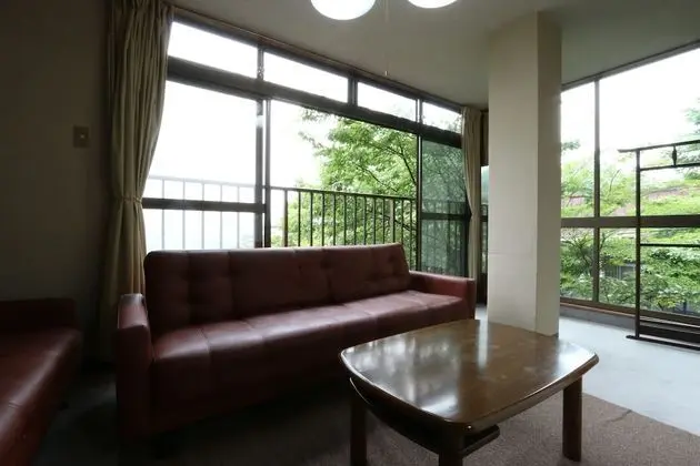 Traditional Oda (Japanese Style, For 5 Guests)