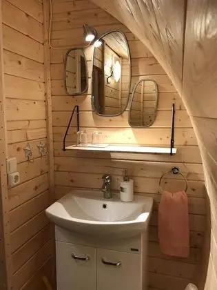 Kulübe, Ortak Banyo