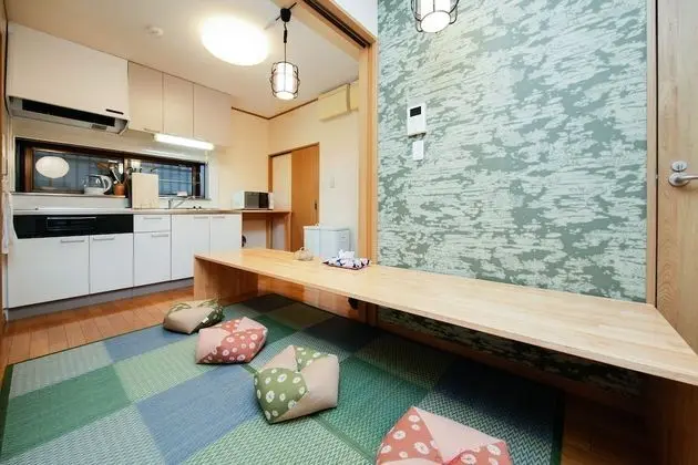 Traditional Ev (Private Vacation Home)