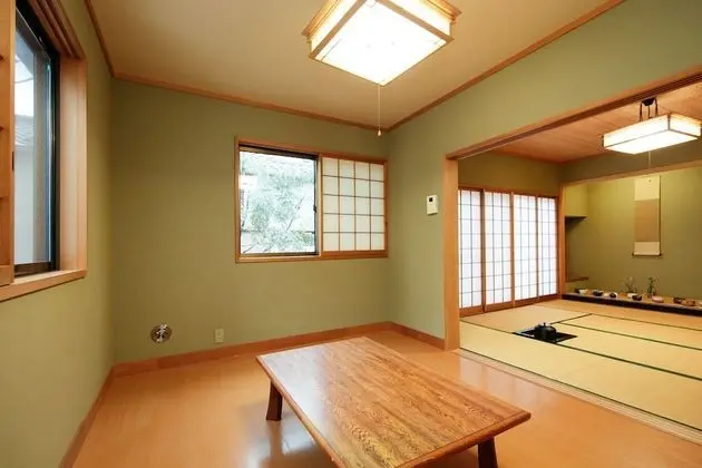 Traditional Ev (Private Vacation Home)