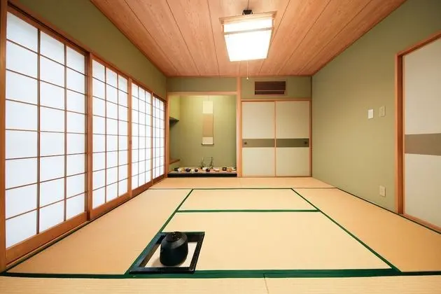 Traditional Ev (Private Vacation Home)