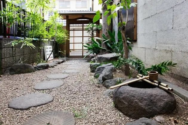 Traditional Ev (Private Vacation Home)