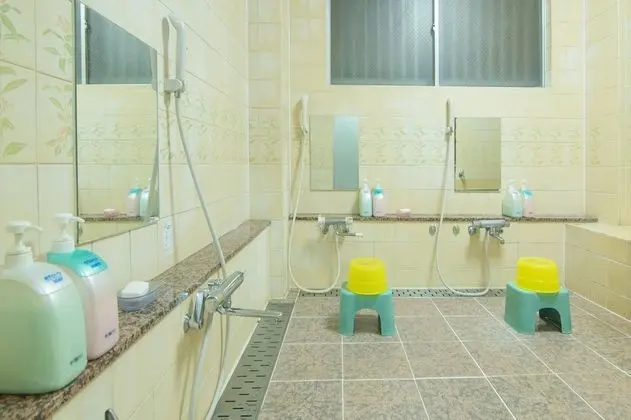 Standard Oda, Ortak Banyo (For 1 Person)