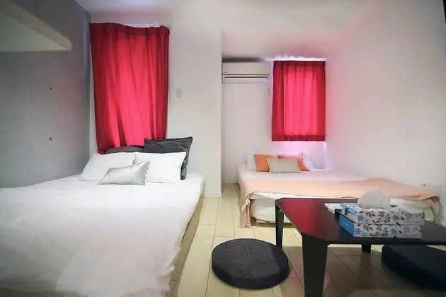 Deluxe Dört Kişilik Oda (KO202)