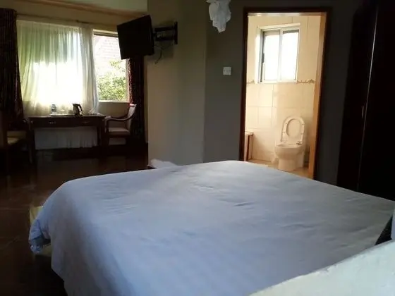 Luxury Tek Büyük Yataklı Oda
