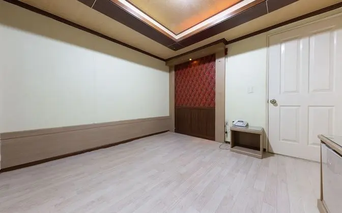 Oda (Ondol Room)