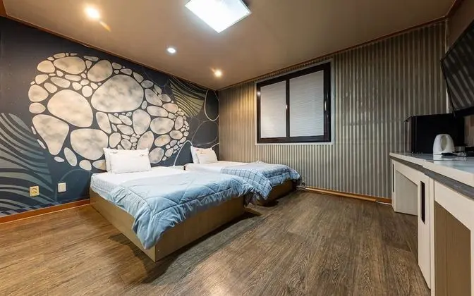 Oda (Budget Twin Room)
