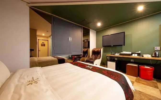 Oda (General room)
