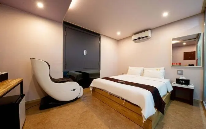 Oda (General room)