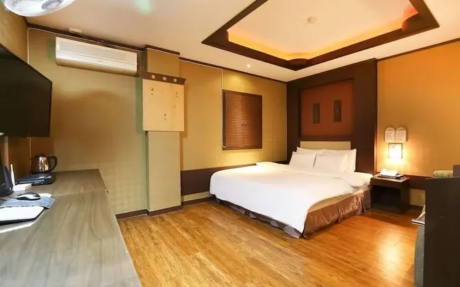 Oda (Special Room)