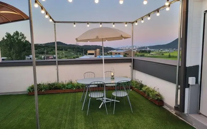 Oda (Diamond Room (rooftop 2 PCs air purif)