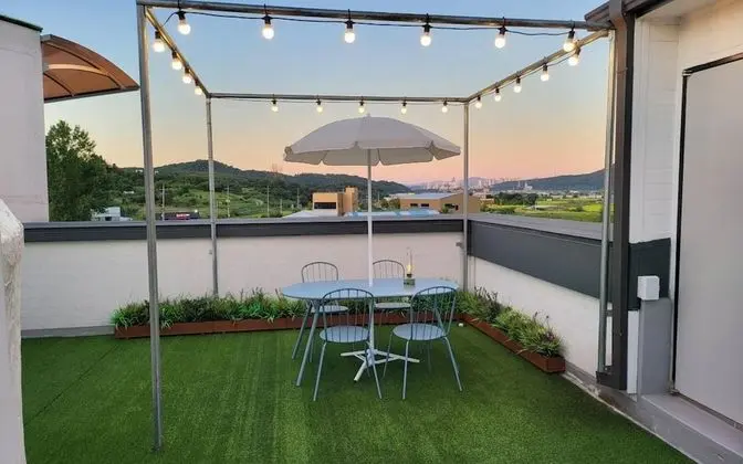 Oda (Diamond Room (rooftop 2 PCs air purif)