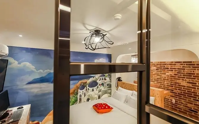 Oda (Special Room)