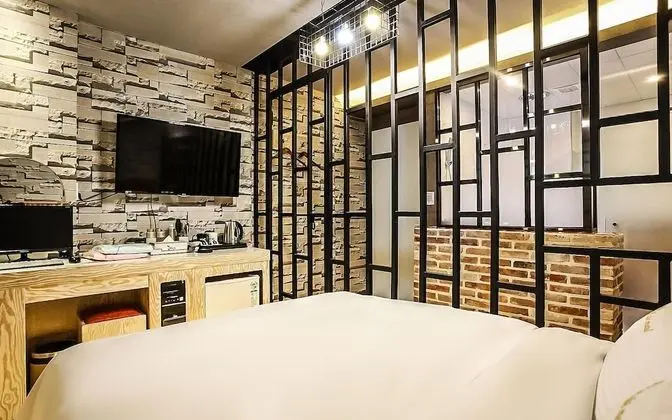 Oda (Special Room)