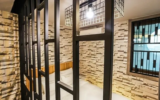 Oda (Special Room)