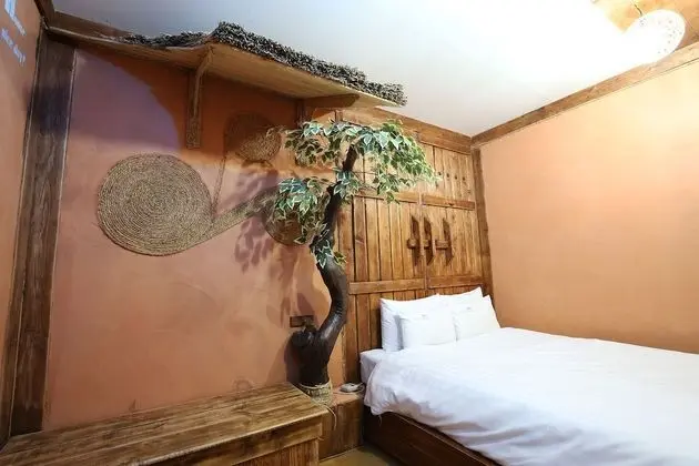 Oda (Semi-Special Room)