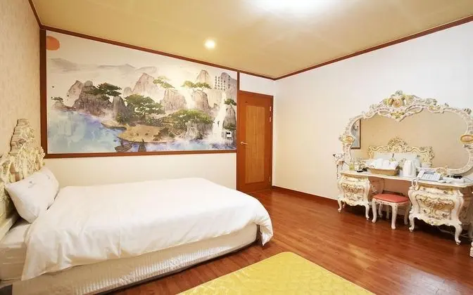 Oda (Twin Room)