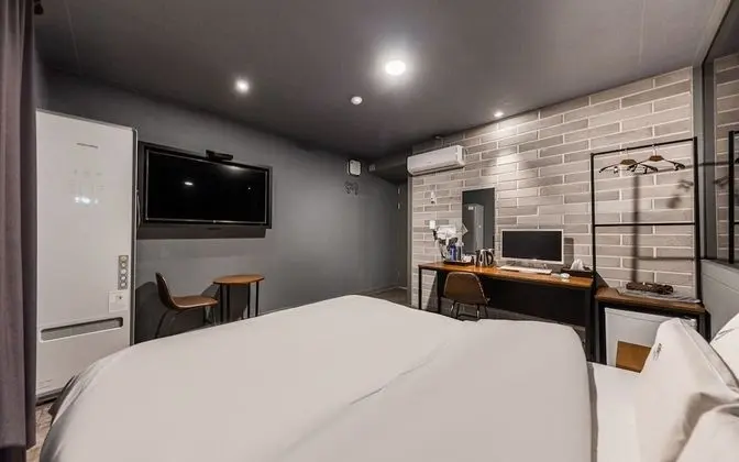 Oda (Standard room (styler air purifier av)