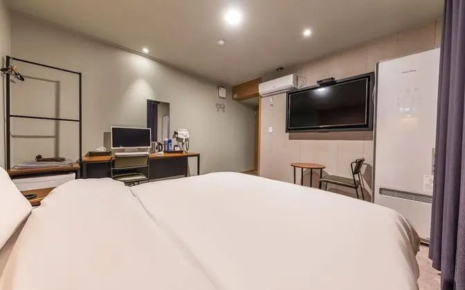 Oda (Standard room (styler air purifier av)
