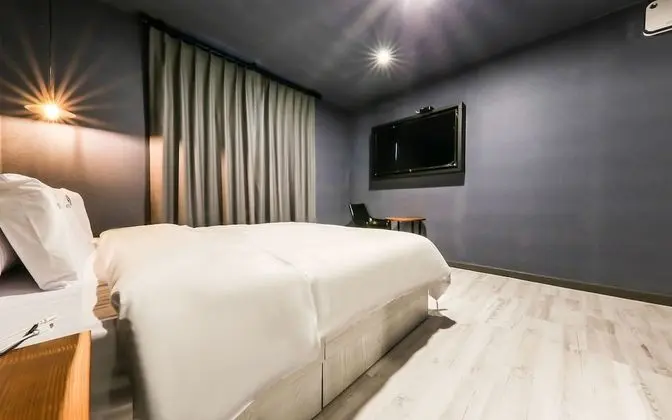 Oda (Standard room (styler air purifier av)