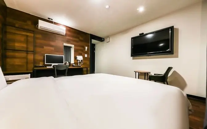 Oda (Standard room (styler air purifier av)