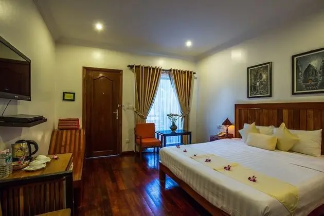 Deluxe Oda, Havuz Manzaralı