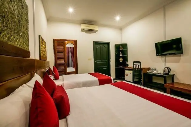 Deluxe Pool View Room with terrace