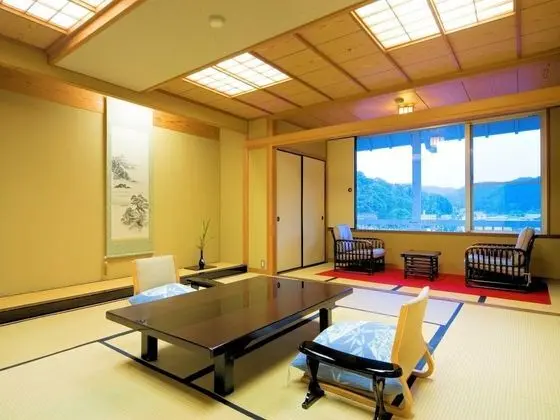 Traditional Oda, Dağ Manzaralı (Standard, Japanese Style)