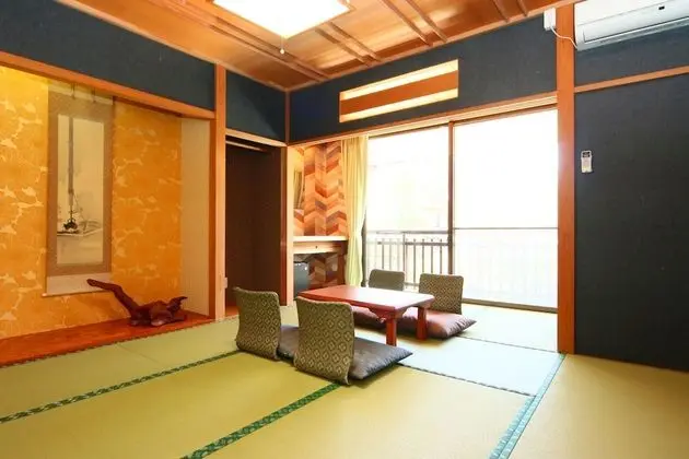 Traditional Oda, Sigara İçilmez, Bahçe Manzaralı (Japanese style, with toilet)