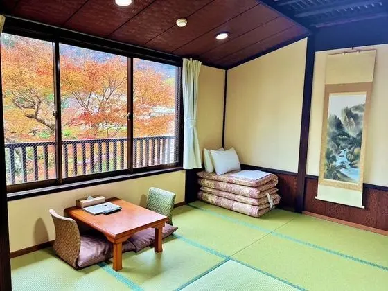 Traditional Oda, Sigara İçilmez, Bahçe Manzaralı (JapaneseStyle, with shower and toilet)
