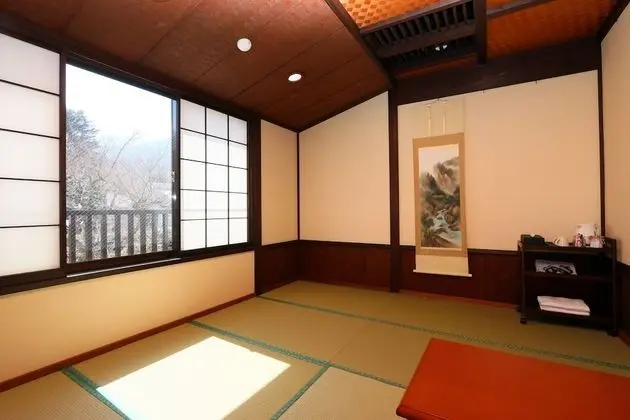 Traditional Oda, Sigara İçilmez, Bahçe Manzaralı (JapaneseStyle, with shower and toilet)