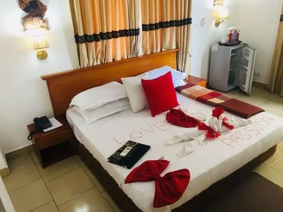 Deluxe Tek Büyük Yataklı Oda, Buzdolabı