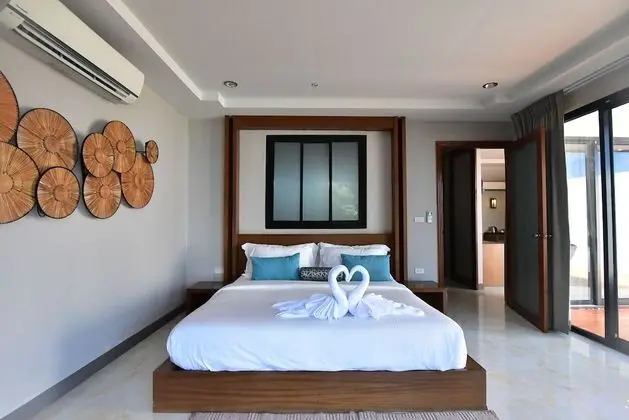 Grand Deluxe Jacuzzi Ocean View