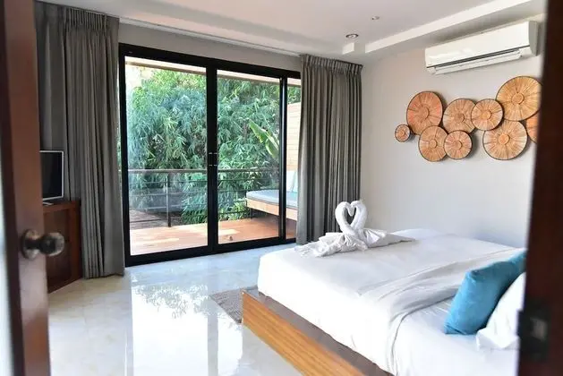 Grand Deluxe Jacuzzi Ocean View