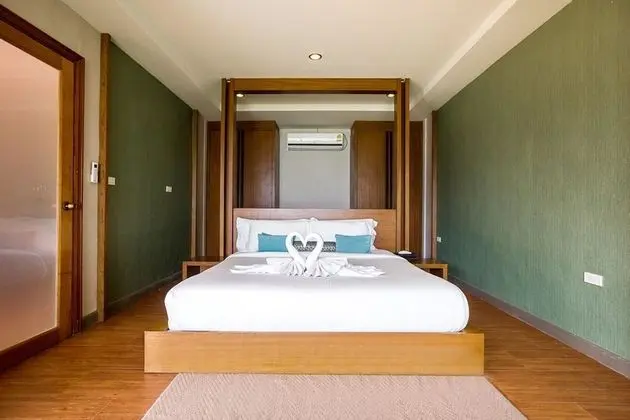 Jacuzzi Beach Villa