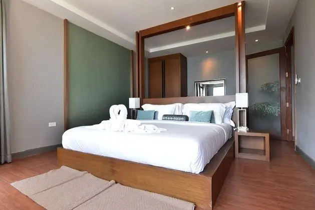 Jacuzzi Beach Villa