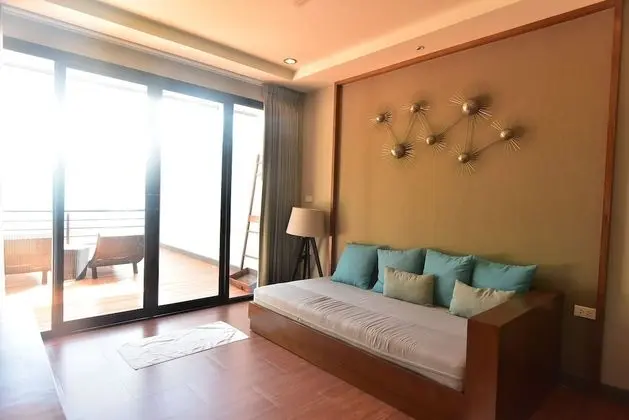 Jacuzzi Ocean View Suite