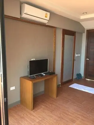Jacuzzi Ocean View Suite