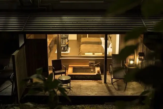 Traditional Oda, Sigara İçilmez, Küvet (Japanese Western, Open Air-Bath)