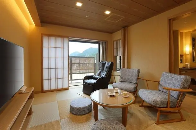 Superior İki Ayrı Yataklı Oda, Sigara İçilmez (Japanese Western, Private Hot spring)
