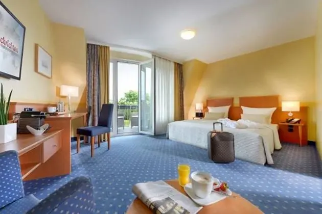 Comfort Tek Büyük Yataklı Oda