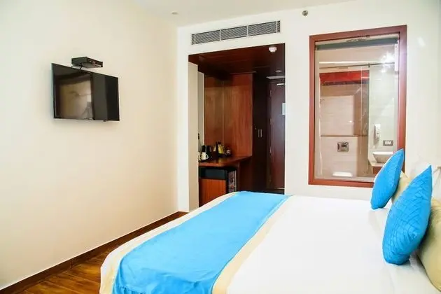 Deluxe Tek Büyük Yataklı Oda, Şehir Manzaralı