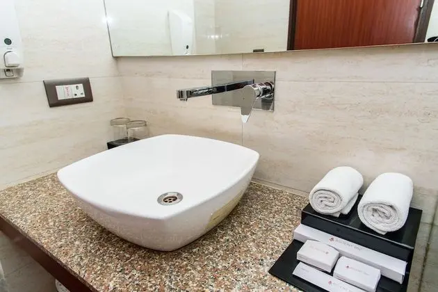 Superior Tek Büyük Yataklı Oda, Sigara İçilebilir, Şehir Manzaralı