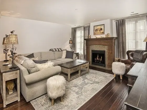Daire (Ascent Condo 111)